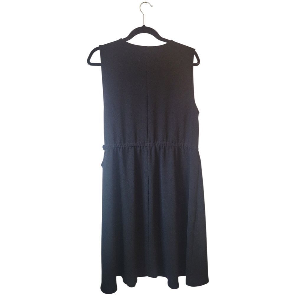 Lane Bryant Women's Black Classic Wrap Dress Size 14/16 - Picture 2 of 6
